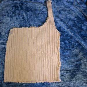 One shoulder crop top